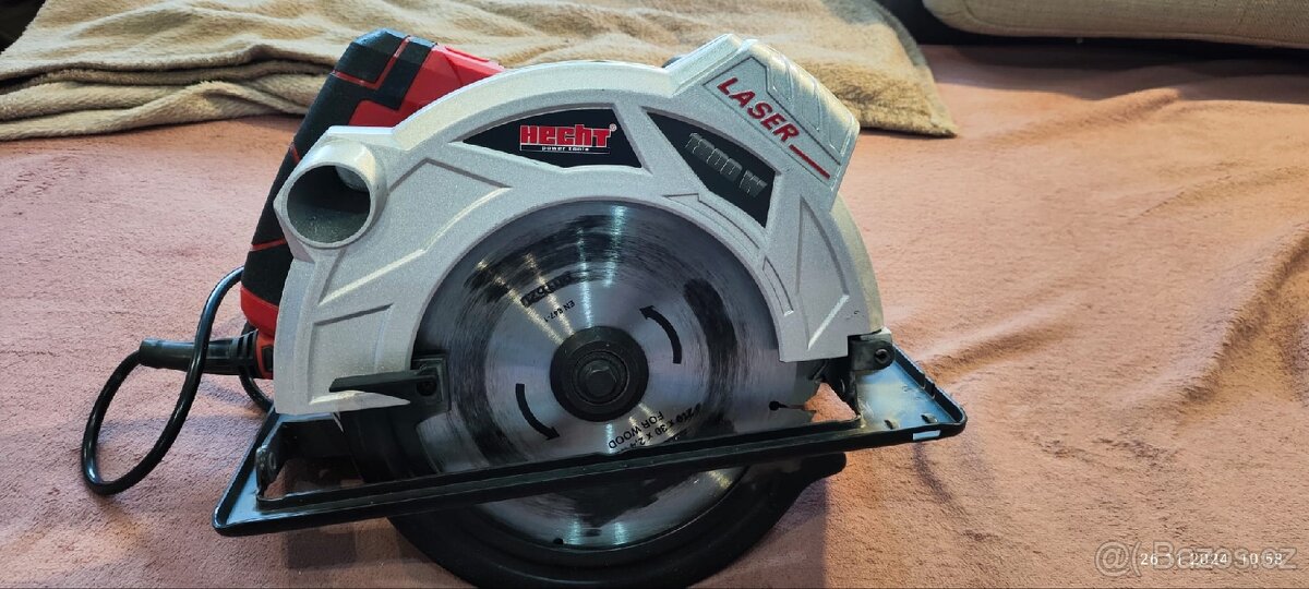 Hecht 1620 kotoučová pila s laserem - 4
