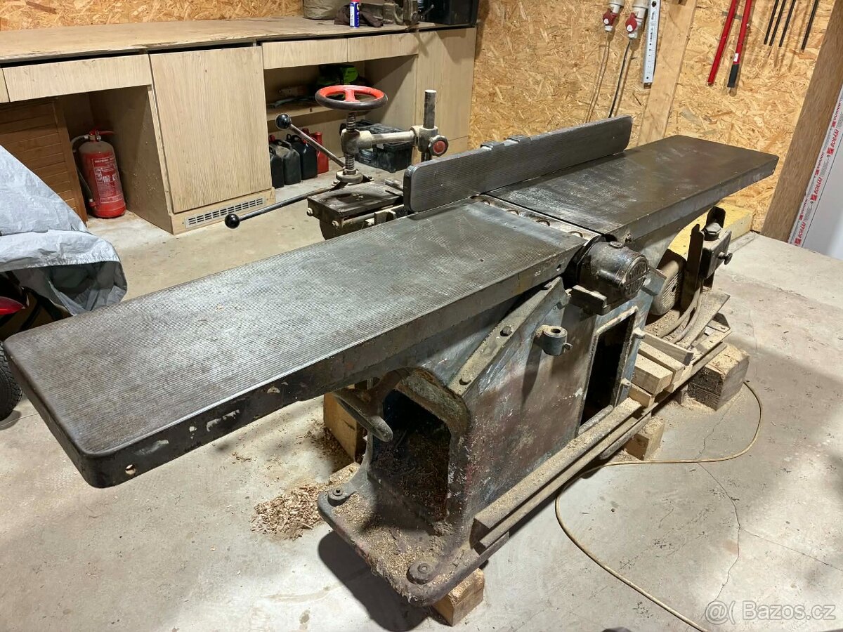 Prodej dřevoobráběcích strojů - 4