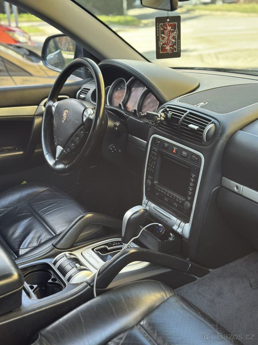 Porsche cayenne - 4