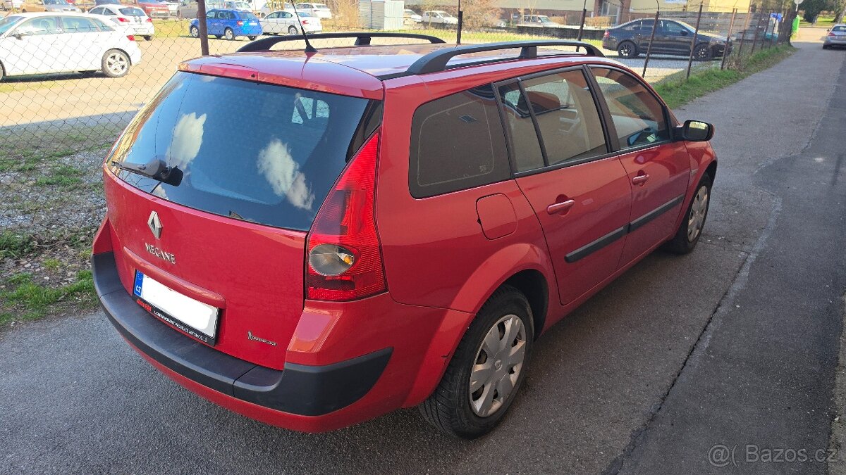 Renault Megane 1.4 16V - 4