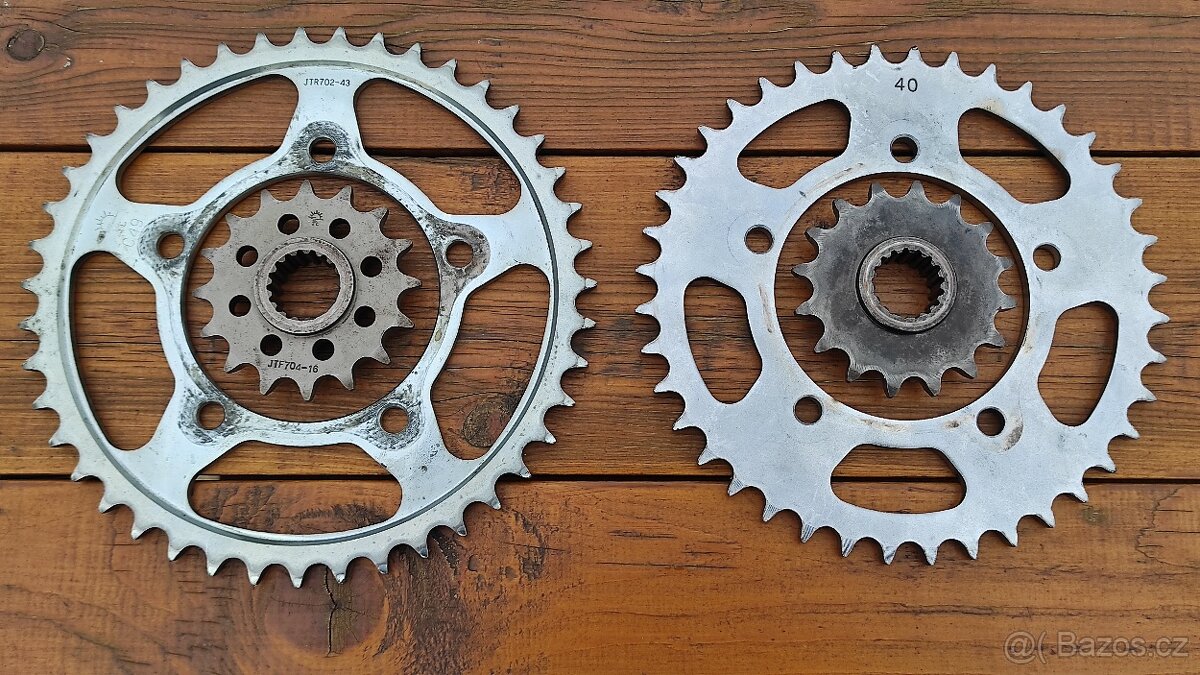 Řetězová sada Aprilia RSV 1000, řetěz DID - 4