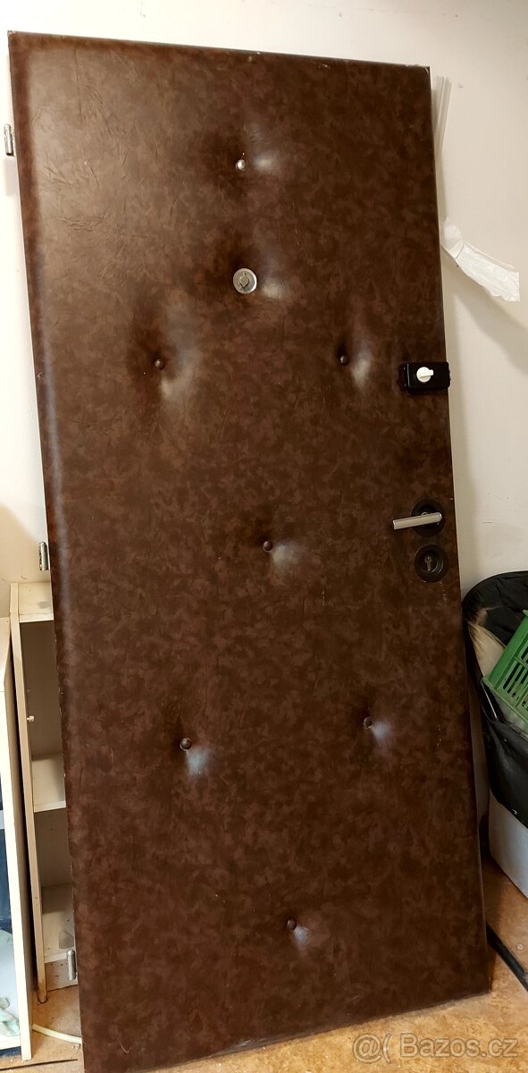 Bezpečnostní vchodové dveře - 4