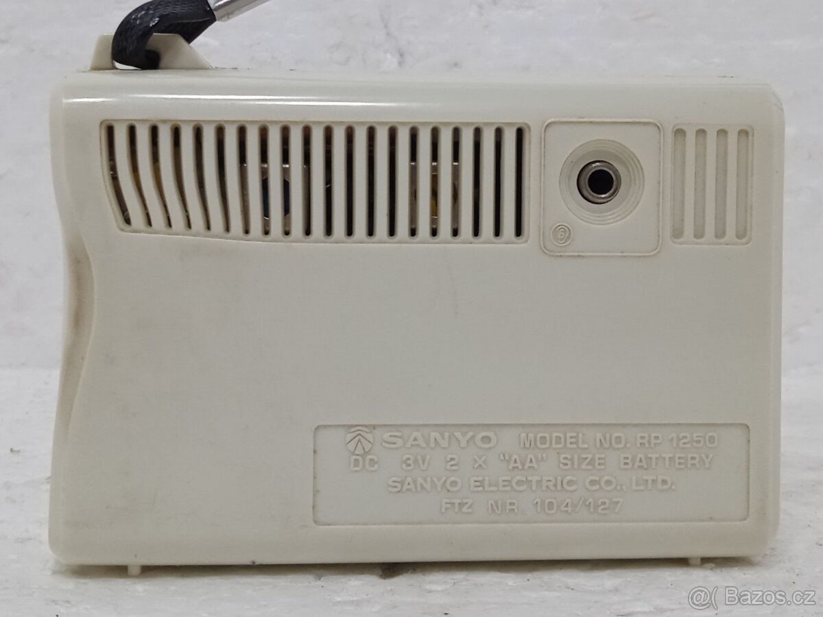 Sanyo RP 1250 - Tranzistorové rádio Japan - 4