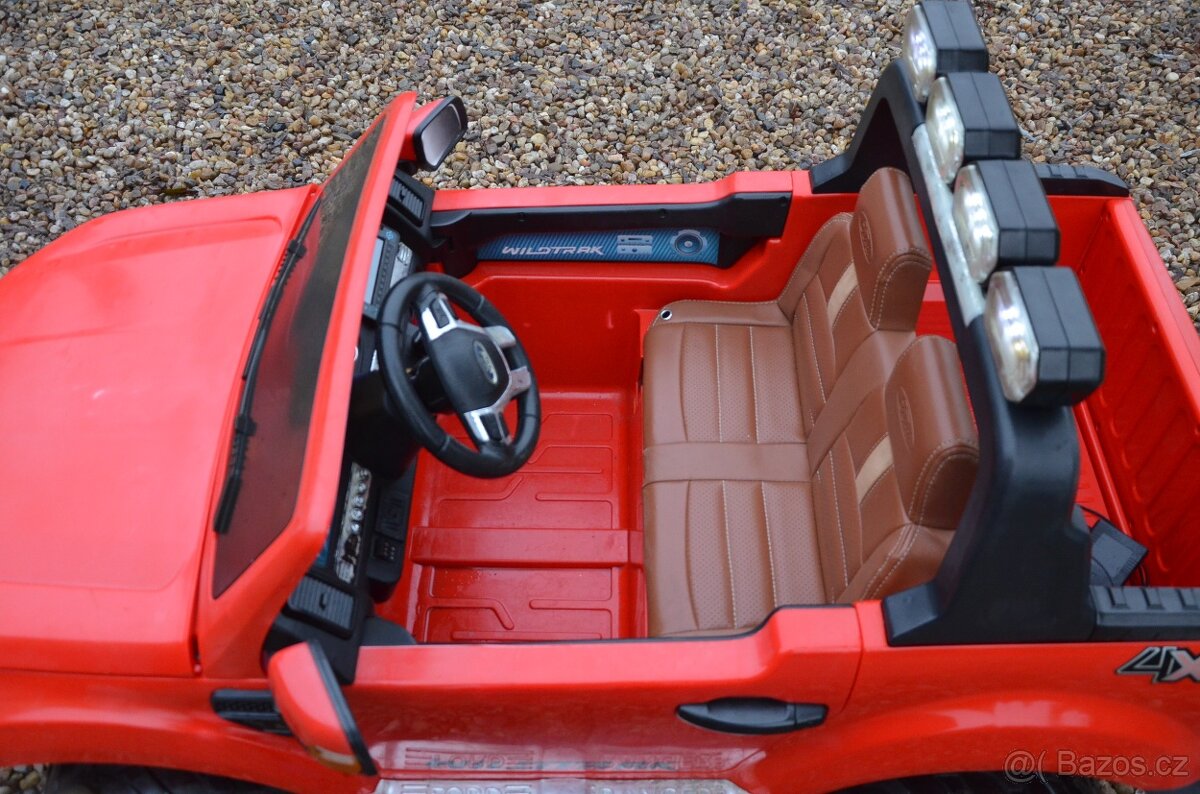 Prodam dětské elektrické autíčko - 4