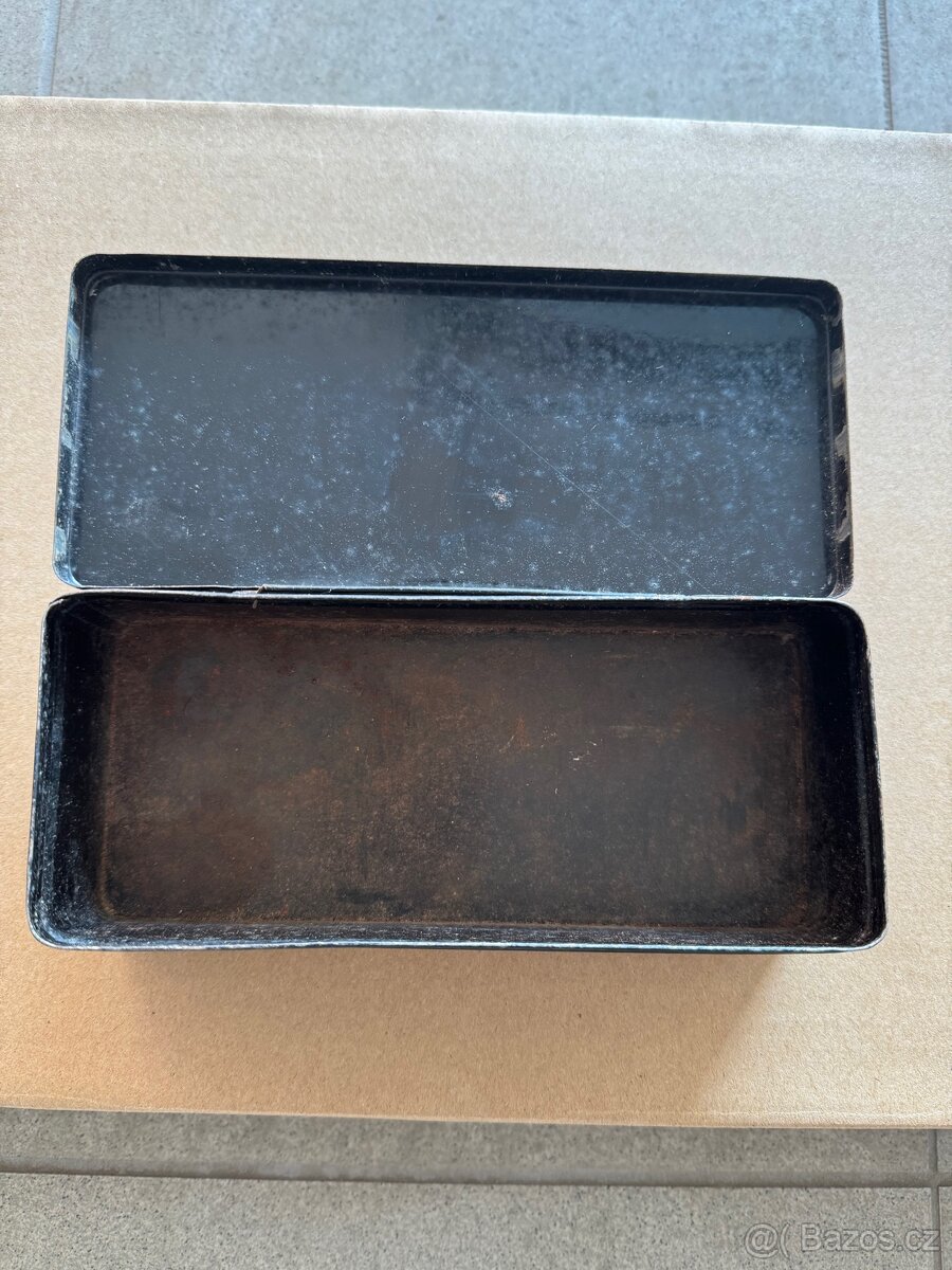 Různé staré artefakty - 4