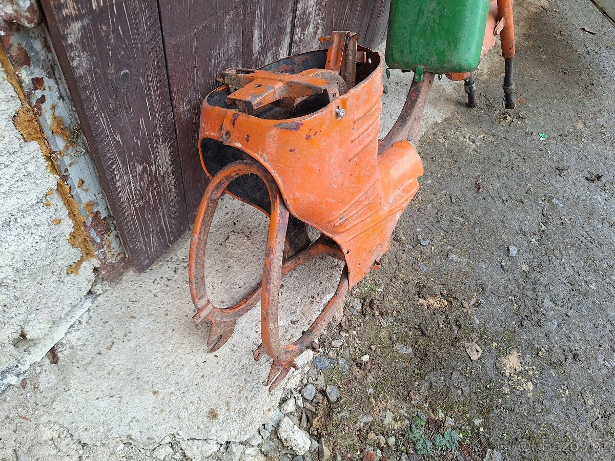 Jawa 550 pionýr - 4