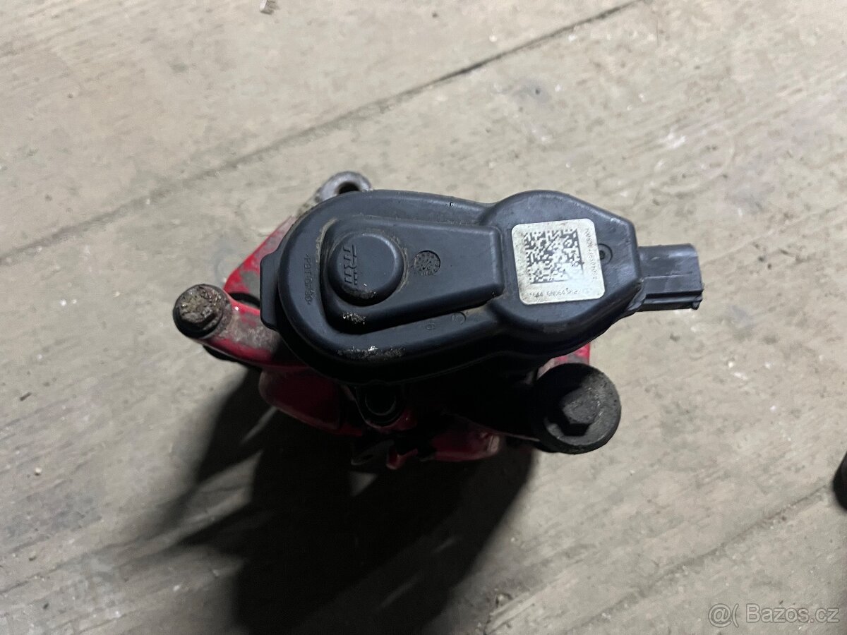 Audi A6 C7 bi-tdi brzdy - 4