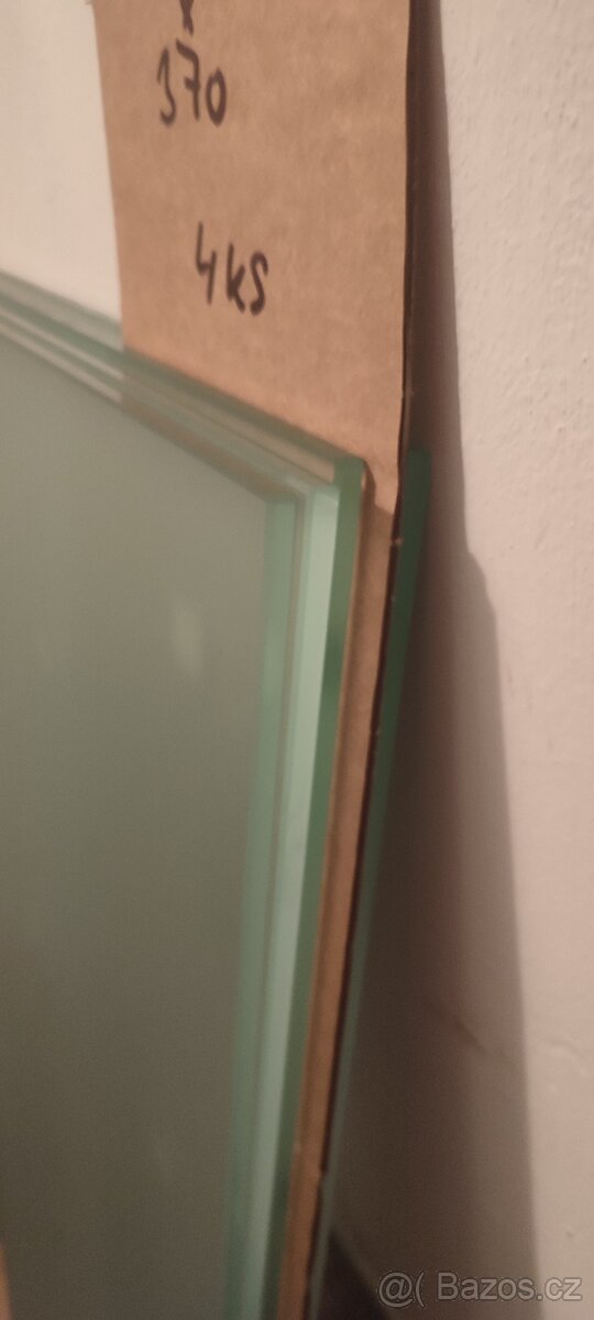 Výprodej skla Pod krbová kamna 8-10mm ESG VSG 662 Na stůl - 4