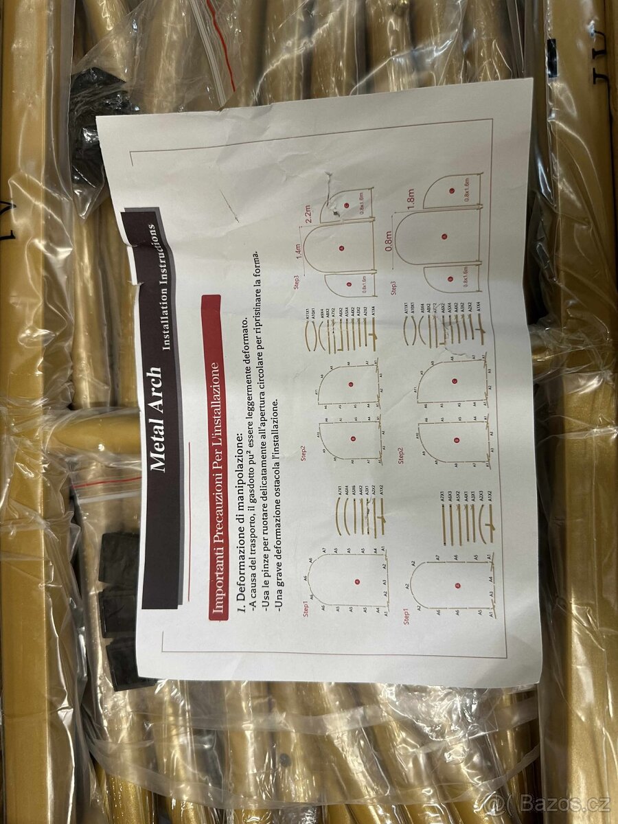 pomocník na výzdobu. - 4