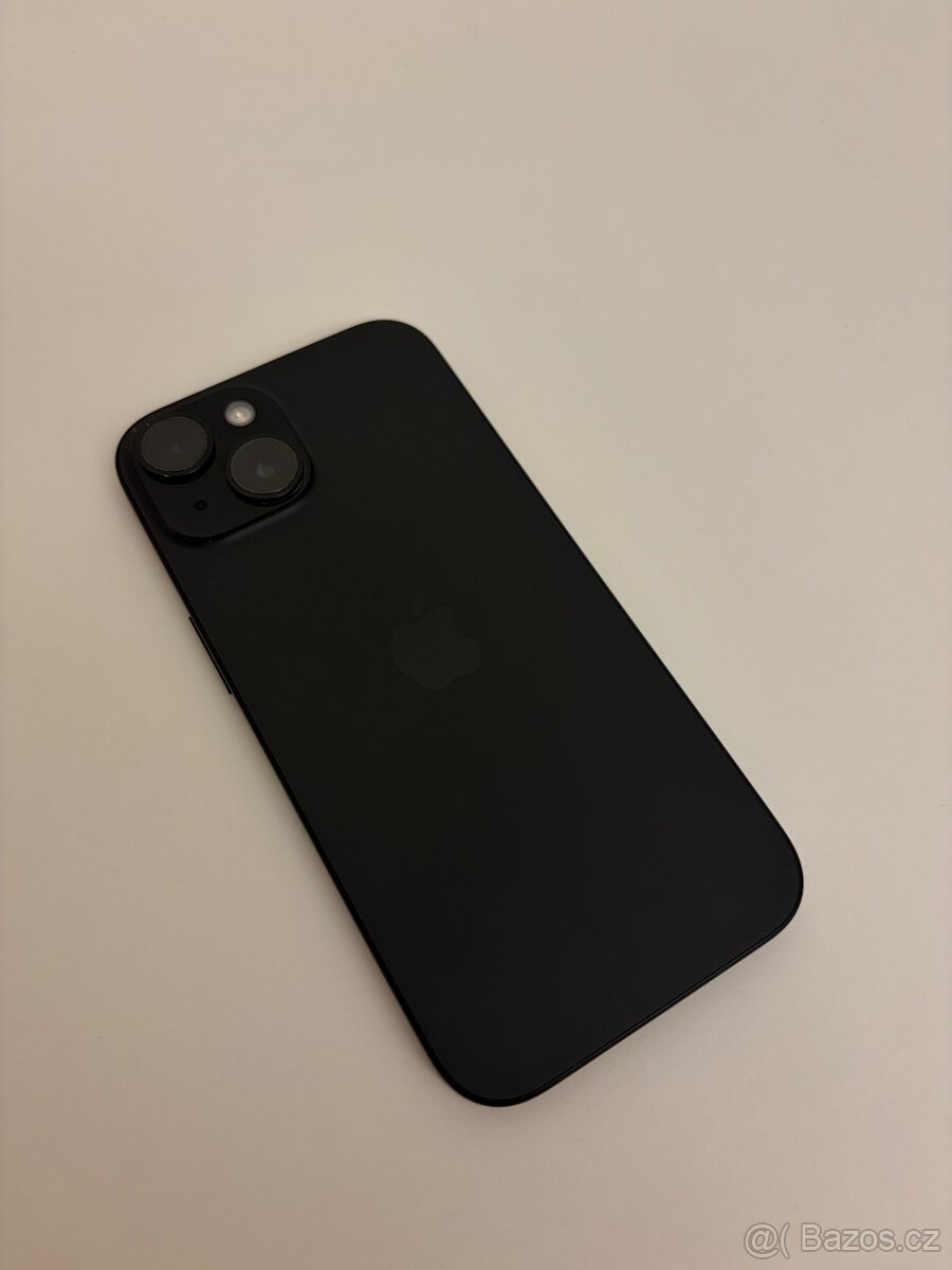 Prodám černý iPhone 15 – 128 GB - 4