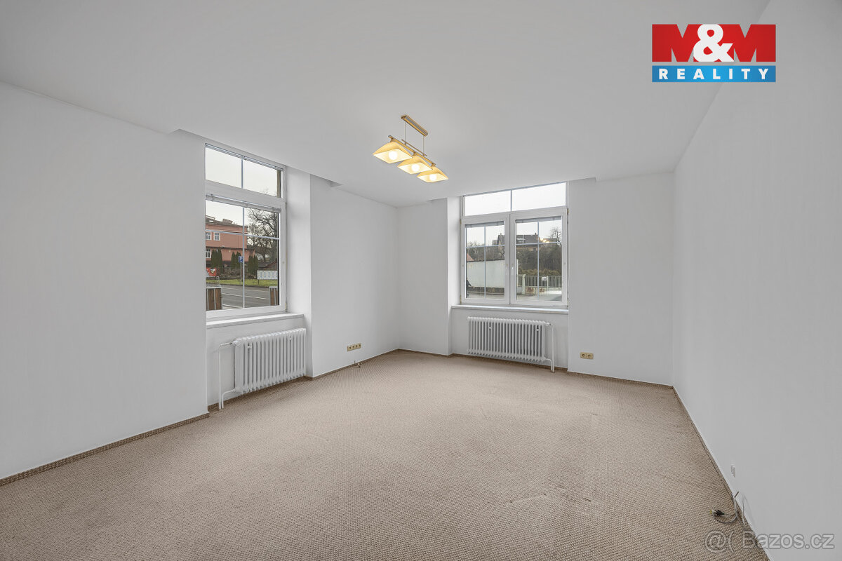 Prodej bytu 3+1, 124 m², Jaroměř, ul. Husova - 4