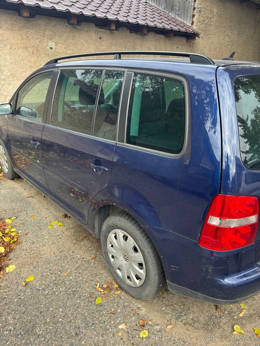 VW Touran - 4