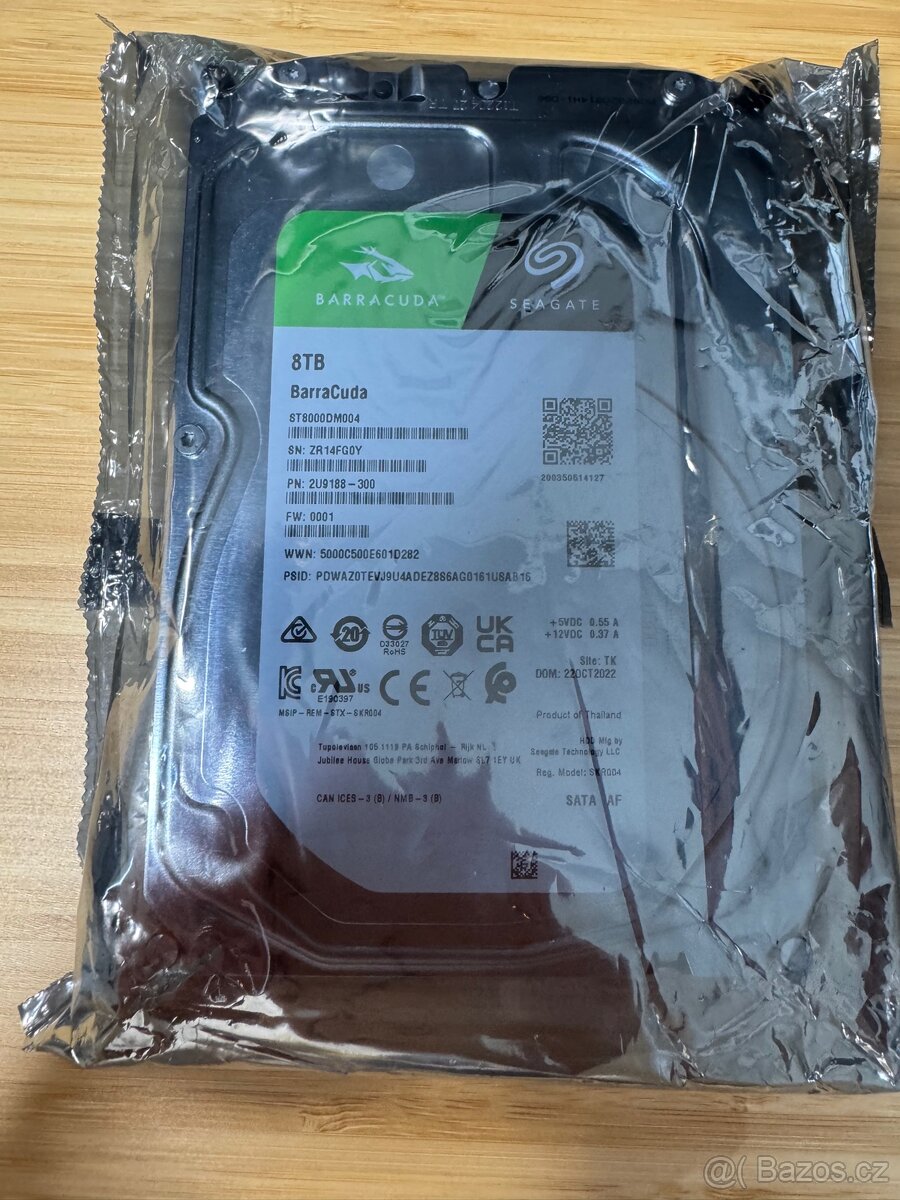 HDD disky Synology / Western Digital / Seagate / Dell - 4