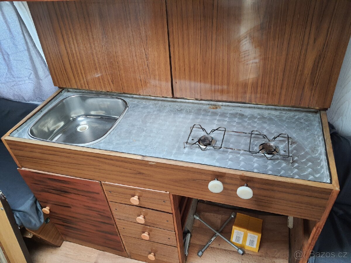 Auto-karavan Astra 360 - 4