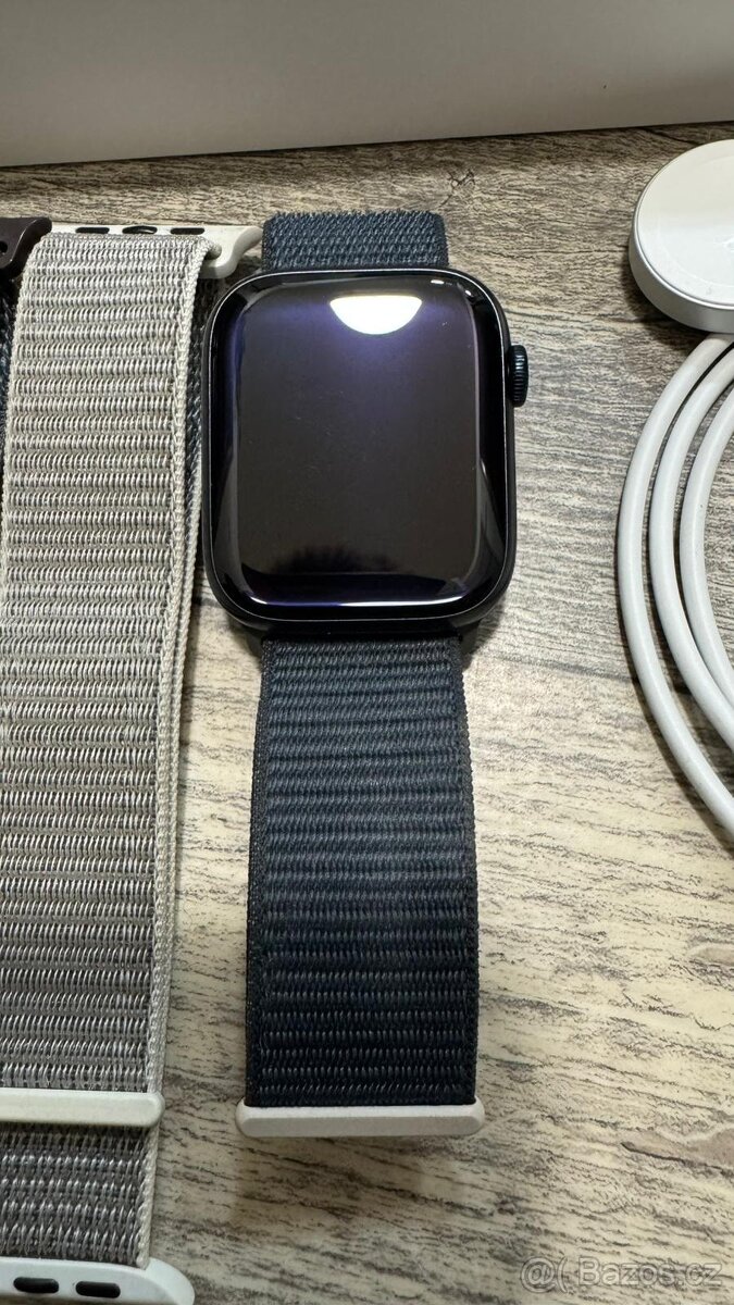 Apple Watch Series 9 45mm Cellular - model s voláním - TOP - 4