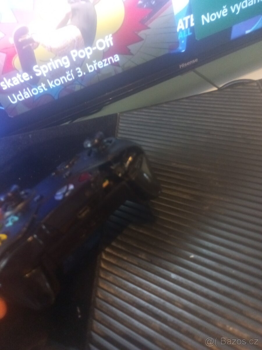 Prodám Xbox one - 4