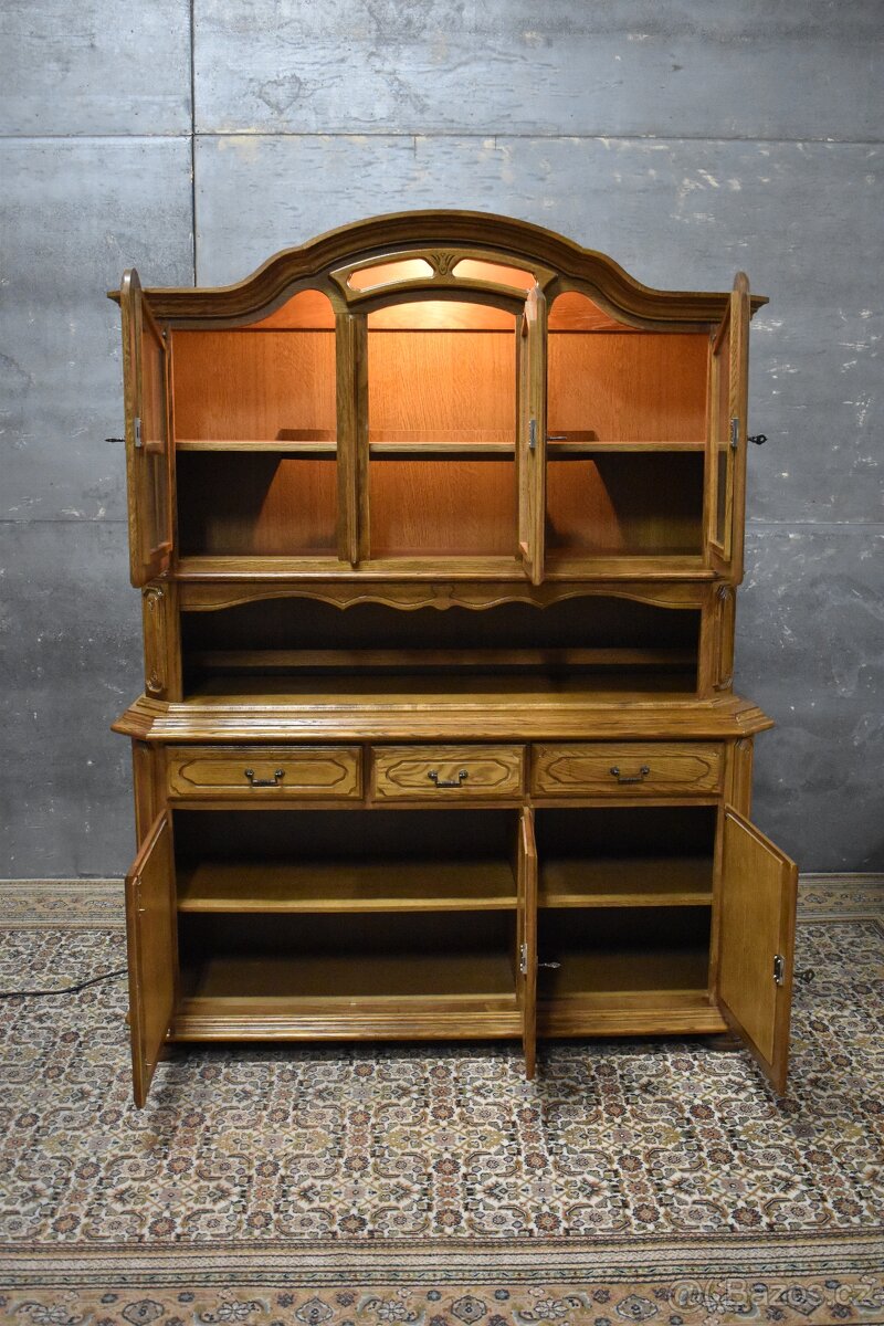 Osvětlená vitrína - 4