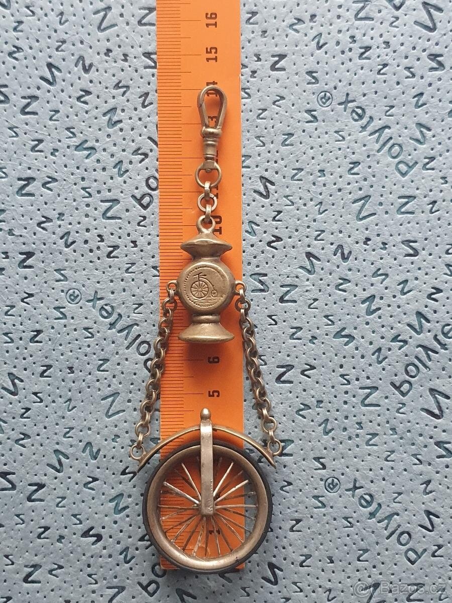 Šatlen ke kapesním hodinkám - Nevídaná kuriozita - 4