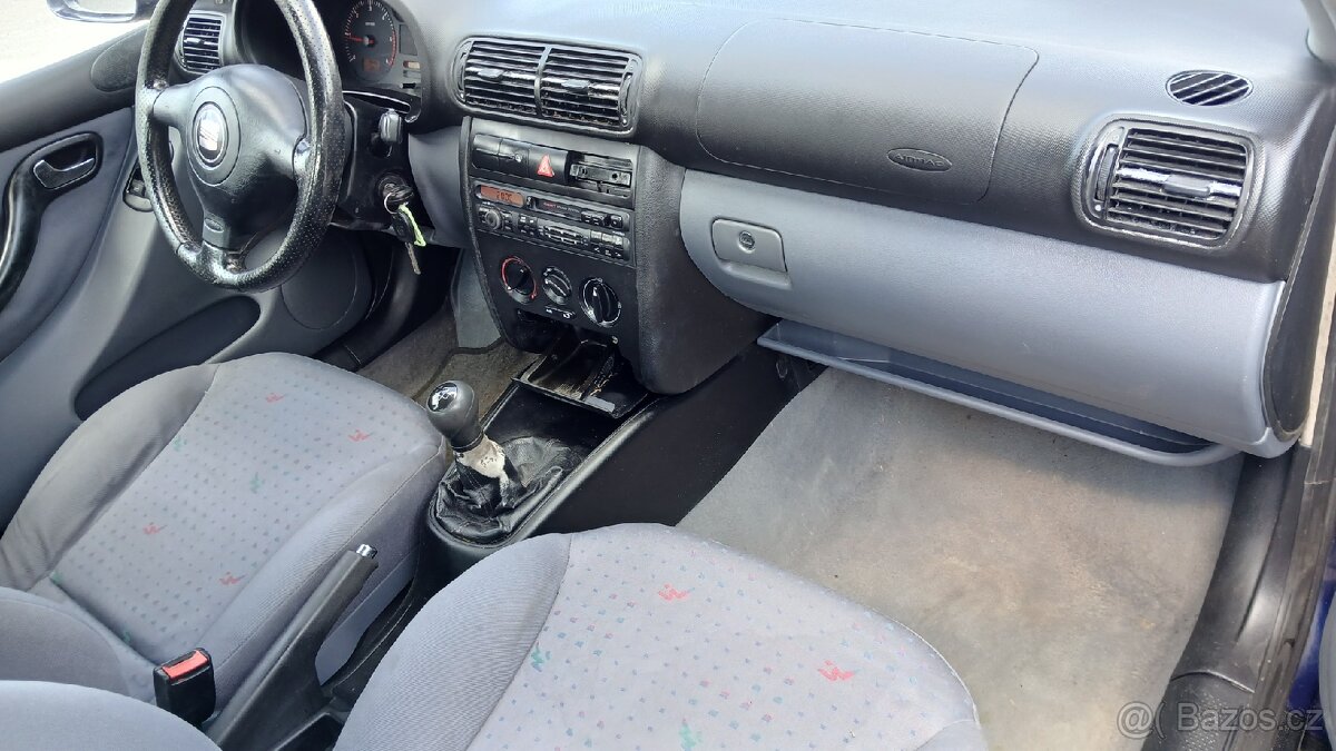 Seat Toledo 1.9 tdi 93kw rok 2002 - 4