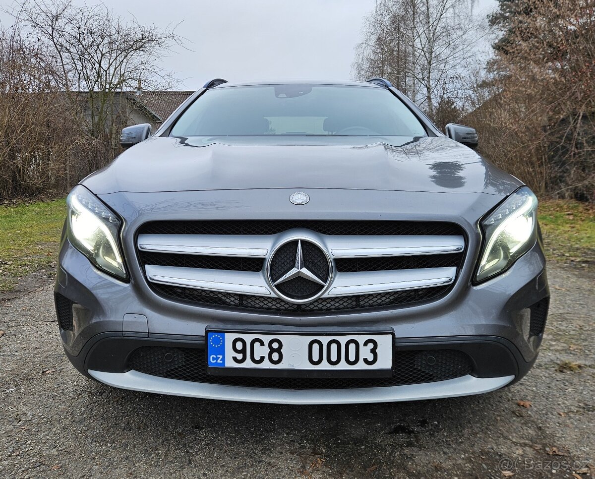 Mercedes-Benz GLA 220 CDI 4MATIC - 4