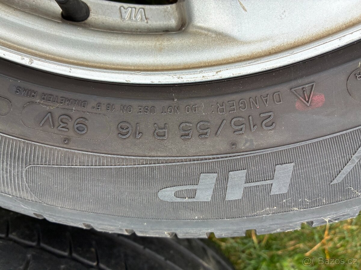 Michelin Primacy HP 215/55 R16 - 4