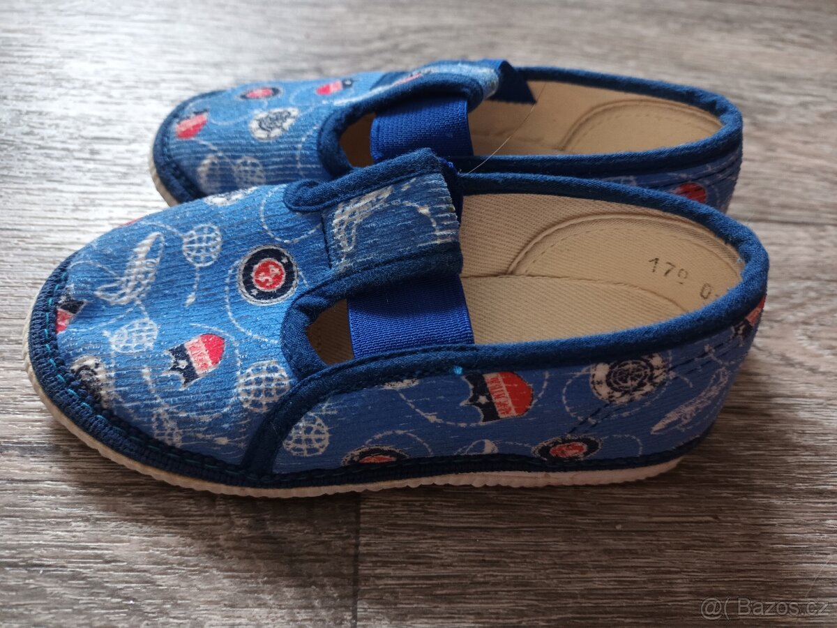 Dětské modré bačkory, vel. 24 - 4