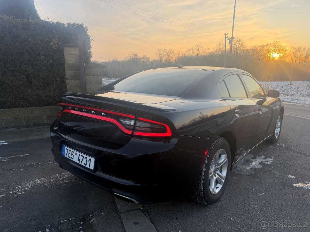 Dodge Charger 3,6 RWD Facelift 2015 - 4