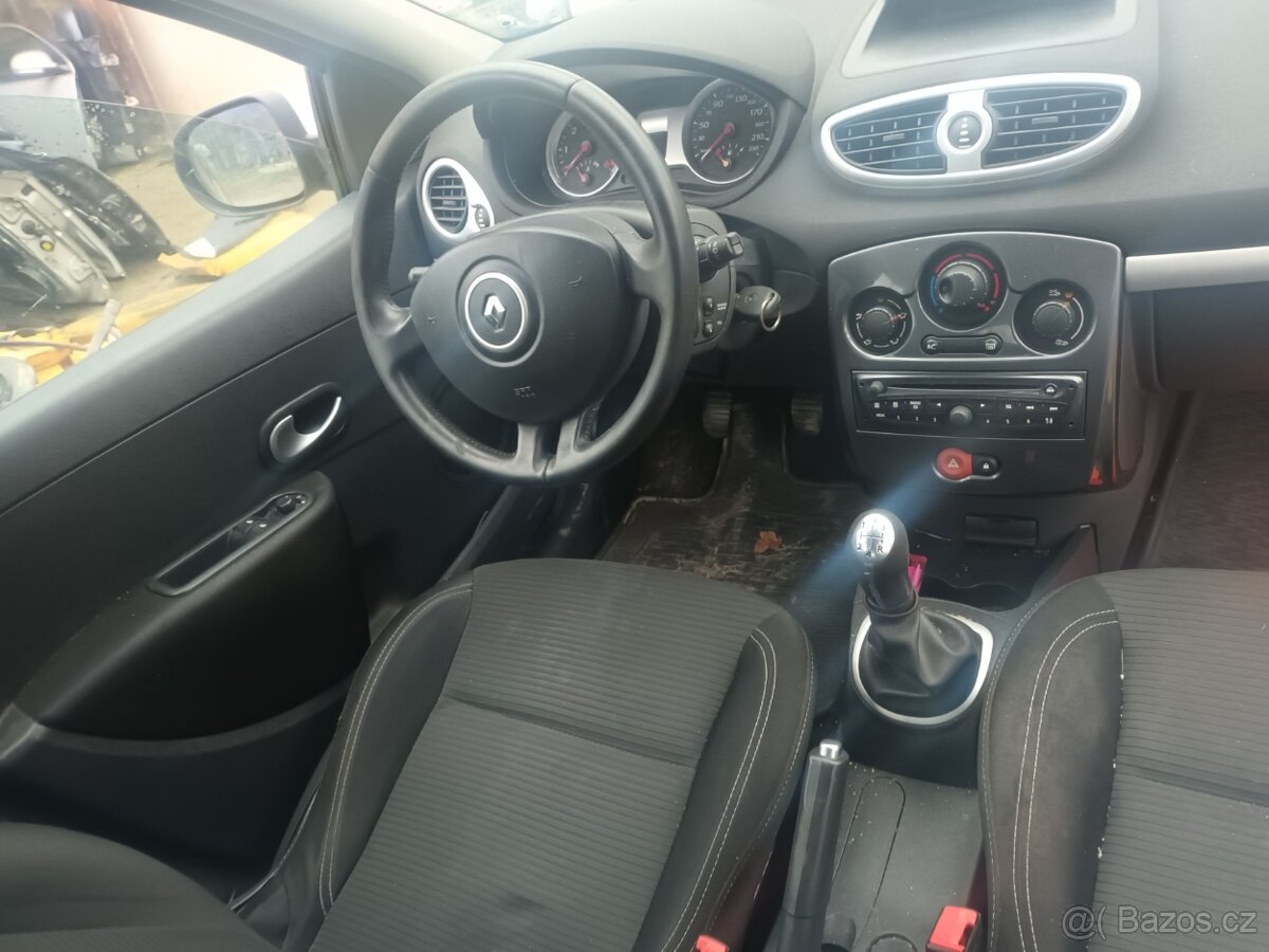 Díly Renault Clio 1.5DCI 55kw - 4