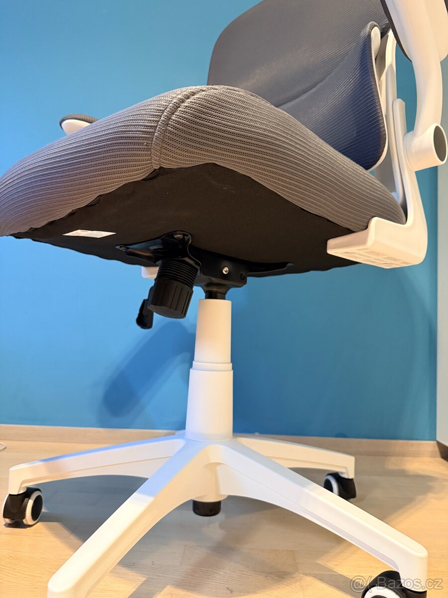 Ergonomická kancelářská židle MOBELIX, nová - 4