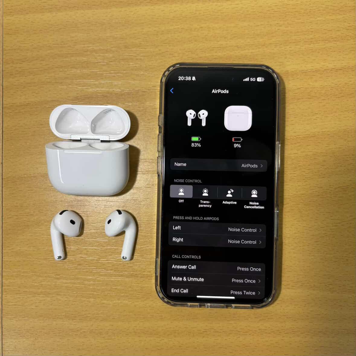 Apple AirPods 4 ANC - 4