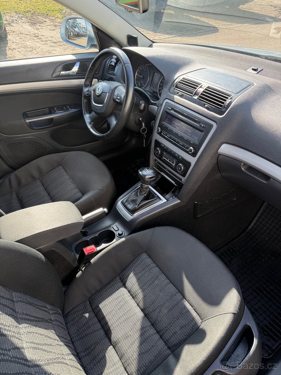 Škoda Octavia 2.0tdi automat - 4