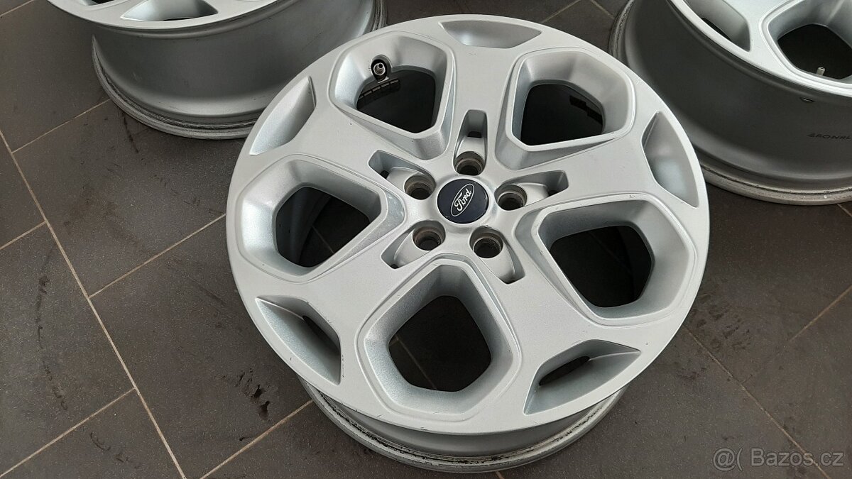 Alu kola- Ford - 8Jx18 ET-55 - 4