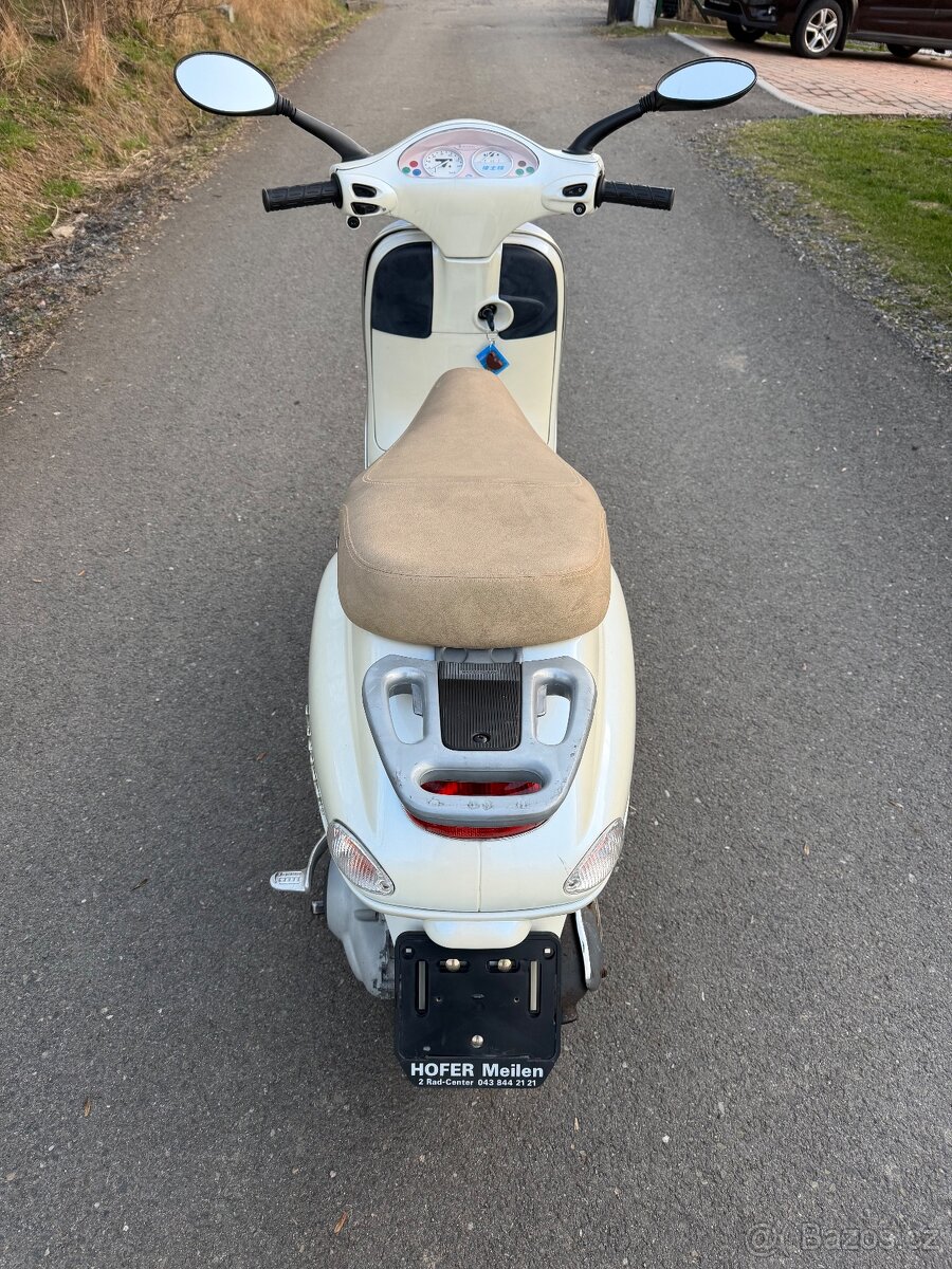 Vespa ET4 125 - 4