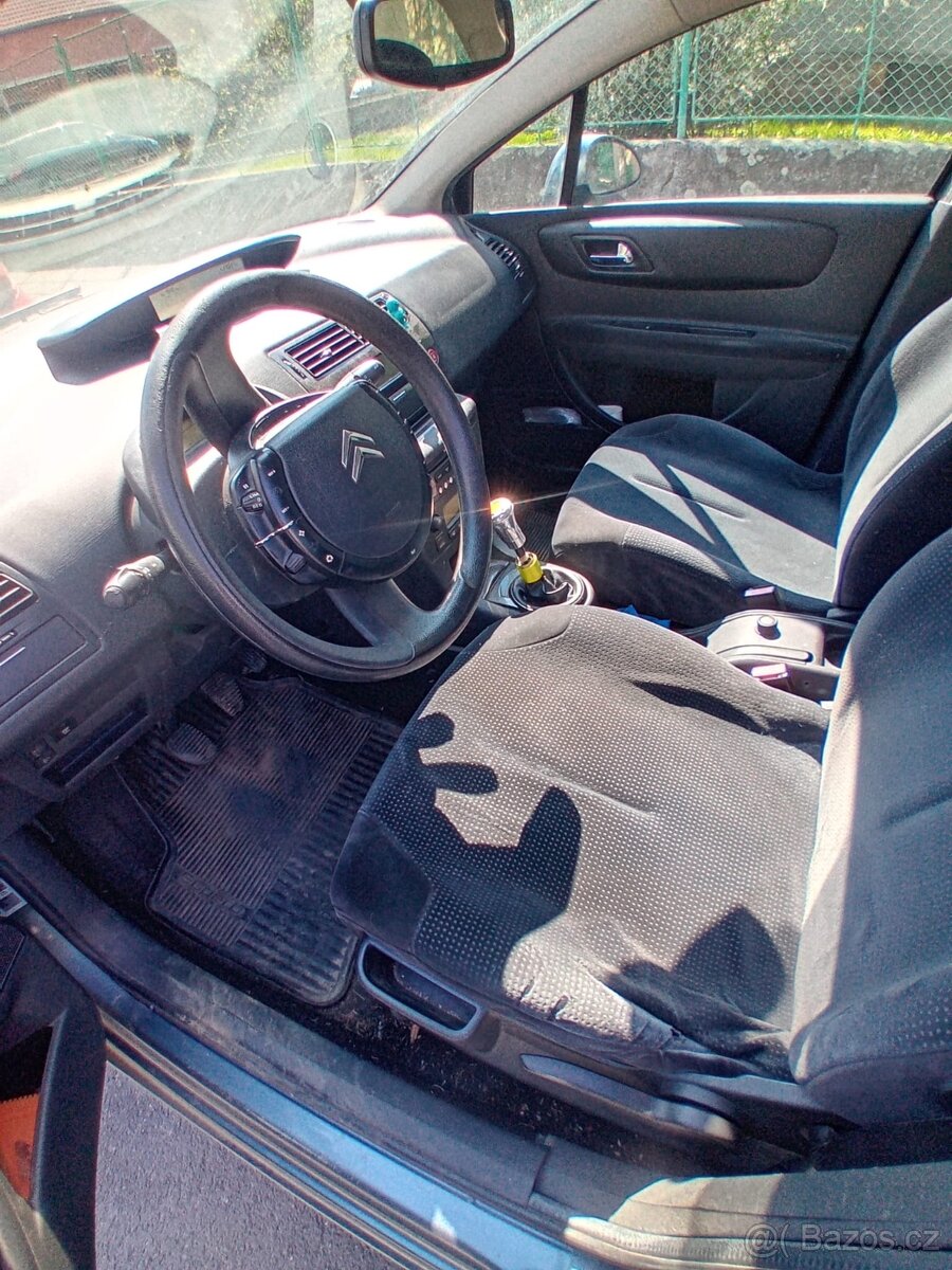 Prodám Citroen C4 1,6 HDI, 80Kw - 4