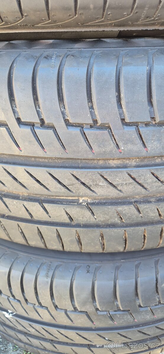 245/55 r17 Continental - 4