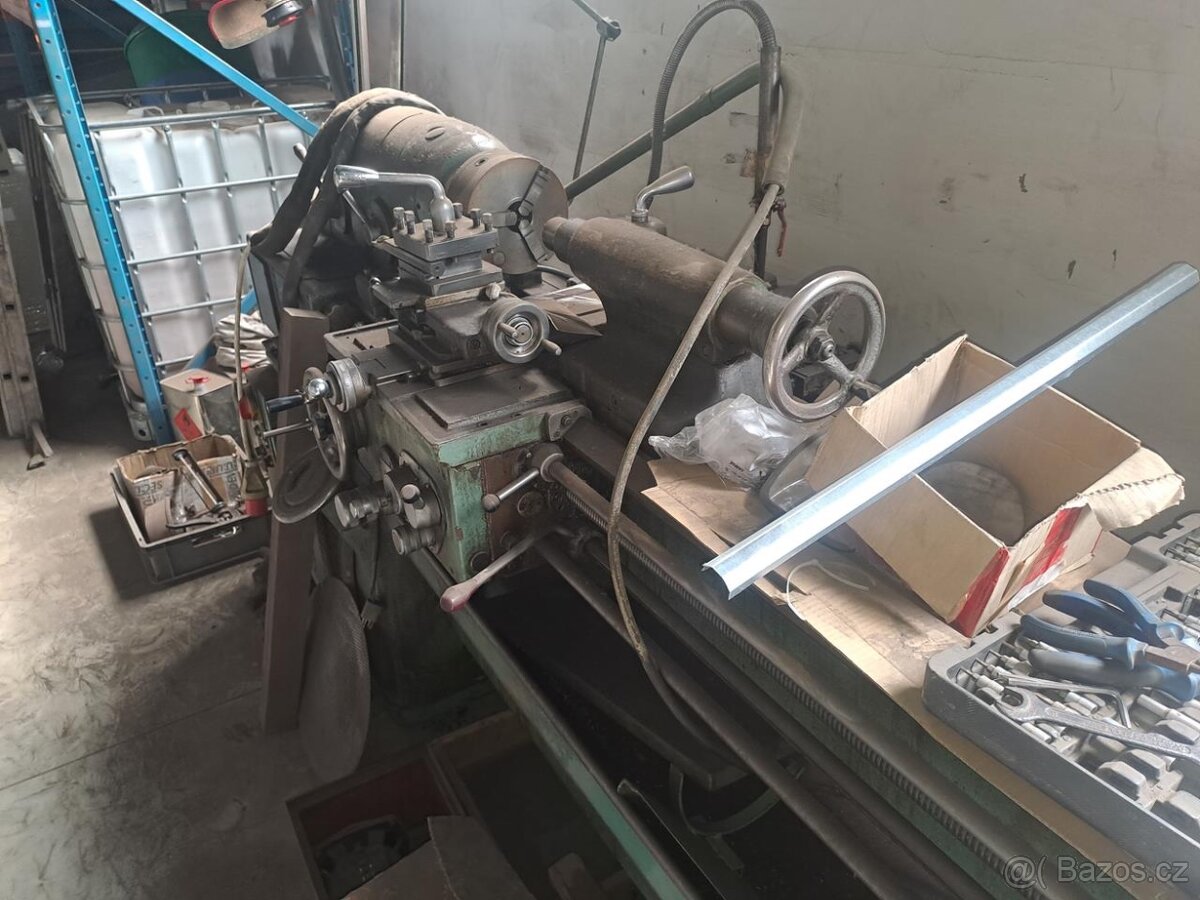 Hrotový soustruh TOS SV 18 R - 4