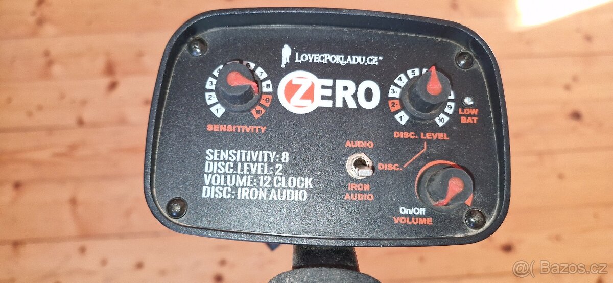 Detektor kovů Zero - 4