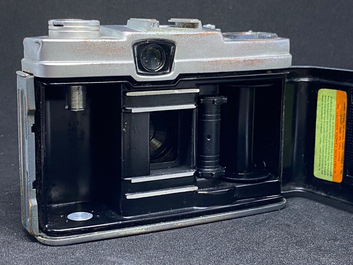 PETRI Half Frame fotoaparát s objektivem Kuribayashi Orikor - 4