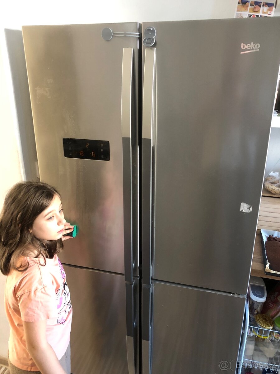 Americká lednice BEKO - 4