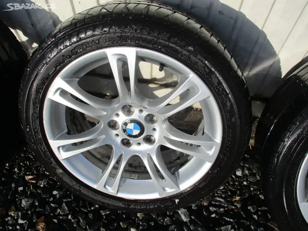 ALU kola BMW F11 8+9x18 ET24 - 4