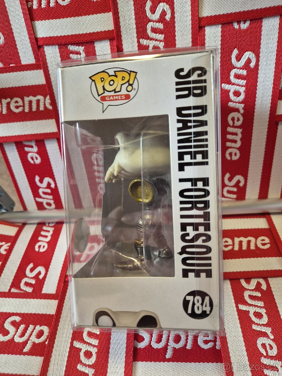 Funko pop playstation 784 sir daniel - 4