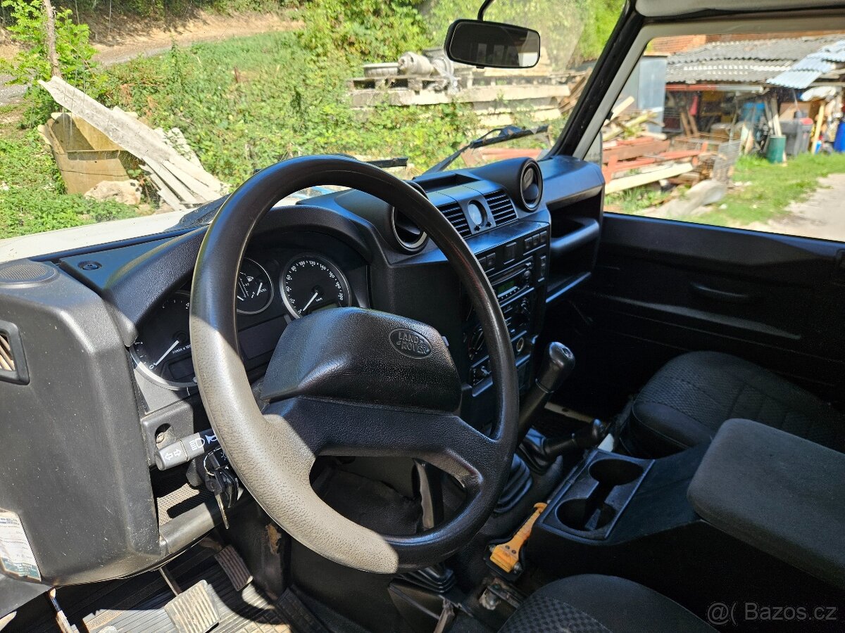 LR Defender110 - 4