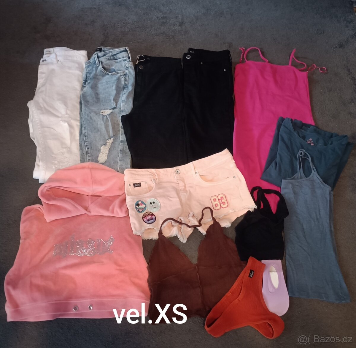 Balík oblečení vel.XS - 4