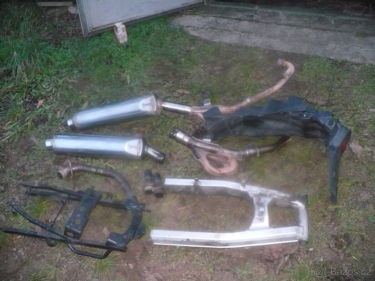 suzuki SV 650 r. 01-díly ze tří kusů - 4