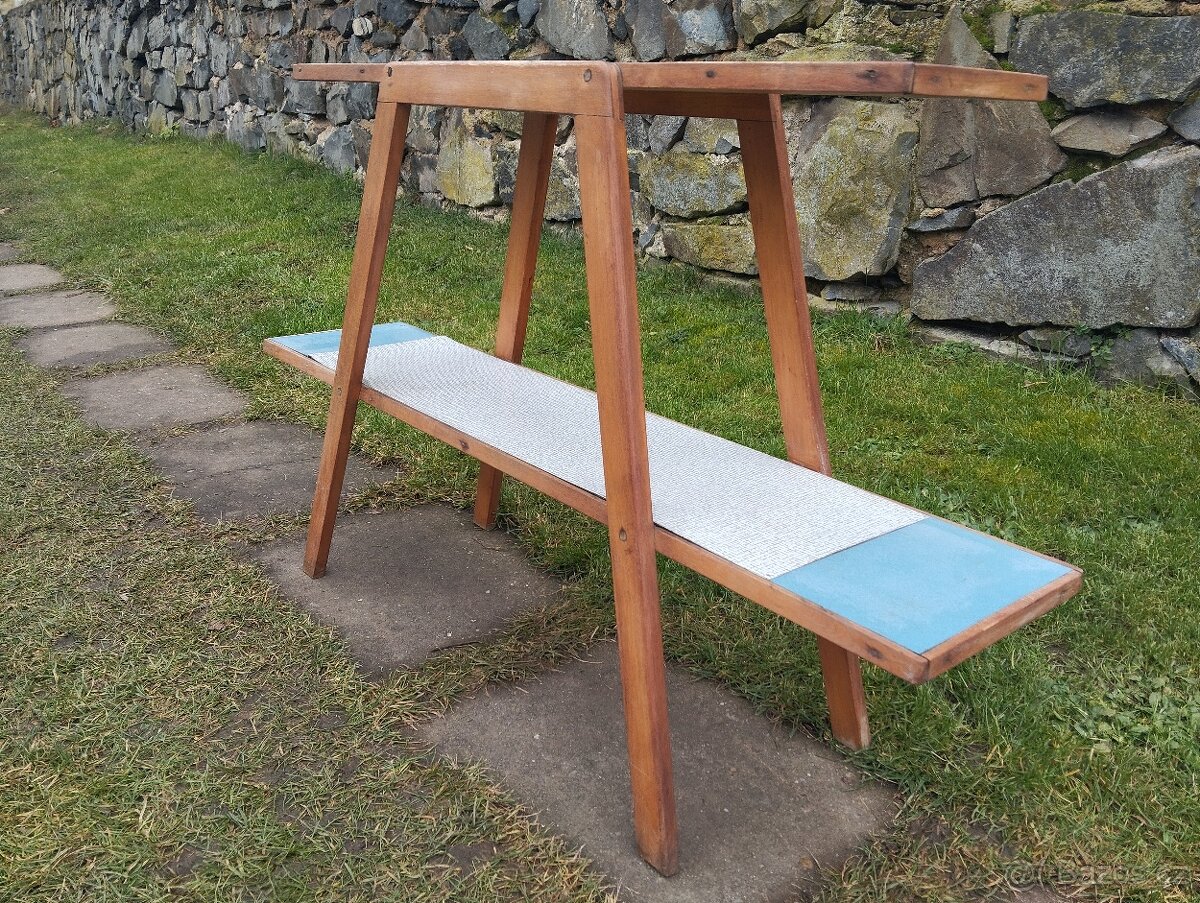 retro stolek ÚLUV - 60.léta - 4