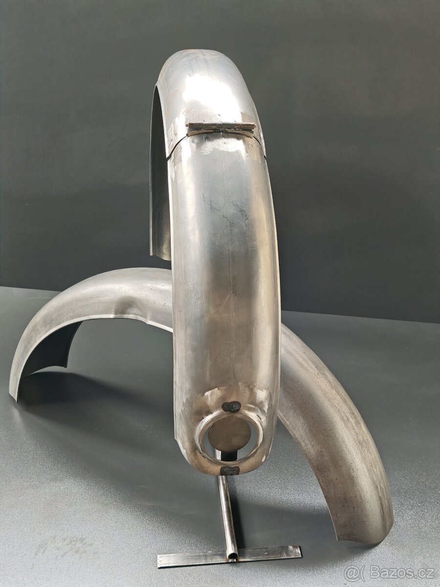 Blatník JAWA 250 a 350 Pérák - 4