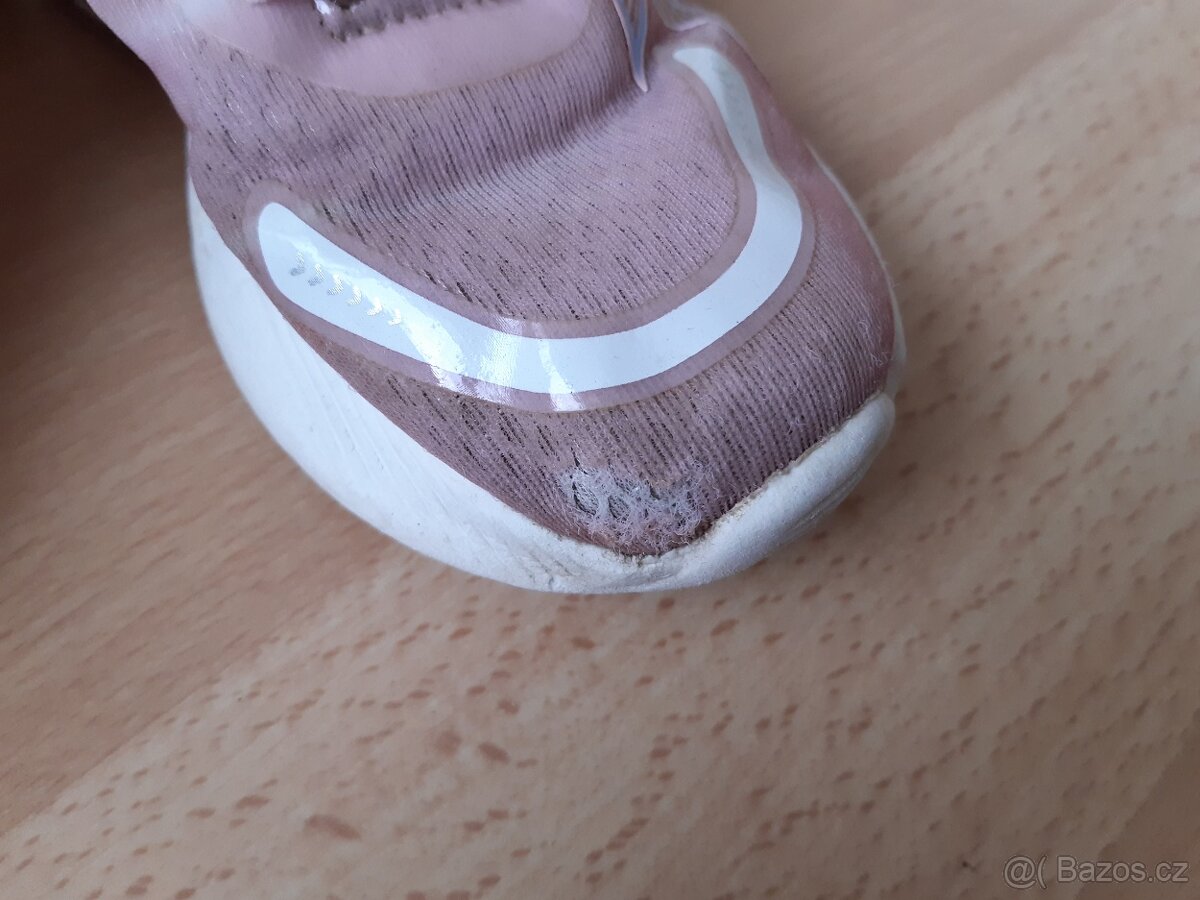 Botasky zn.Loap vel 33 - 4