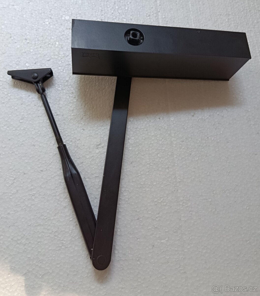 Dveřní zavírač Dorma TS73V - 4