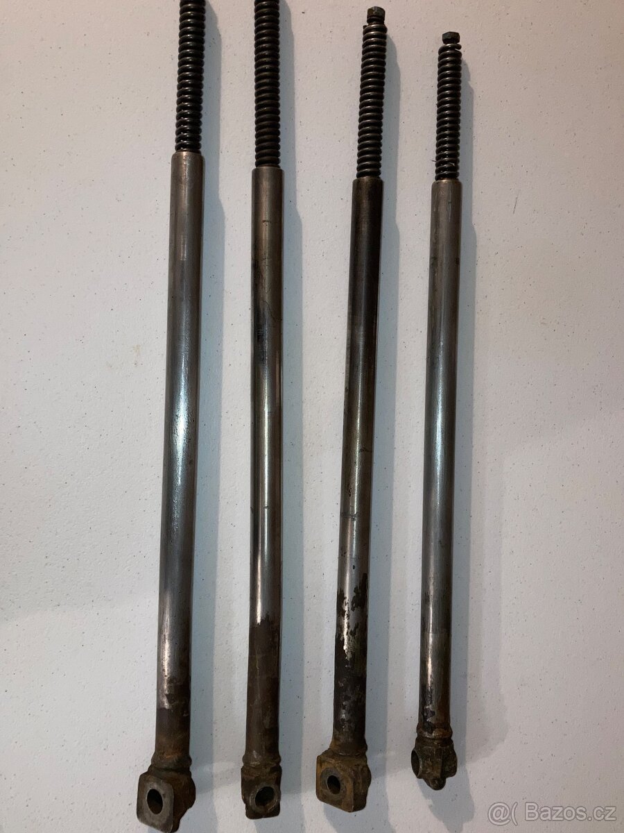 díly Jawa Pérák - 4