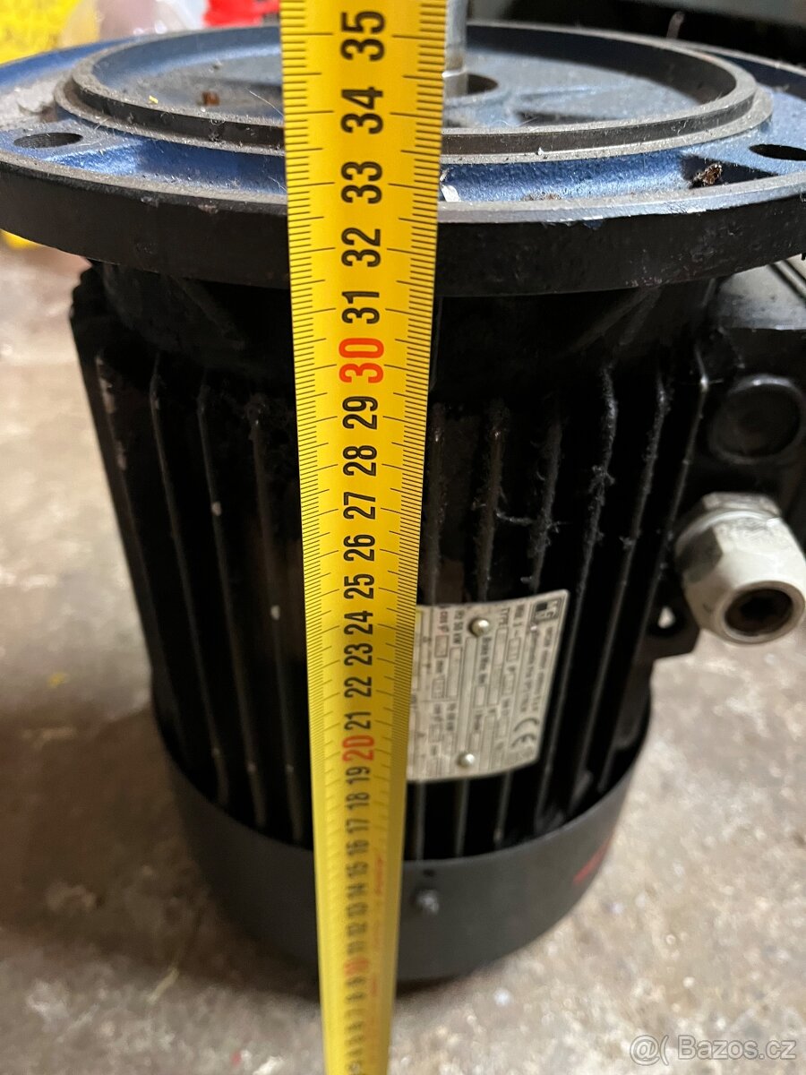 Elektromotor přírubový - 4